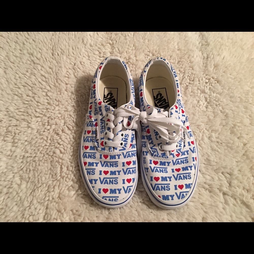 Vans - Picture 2 of 7